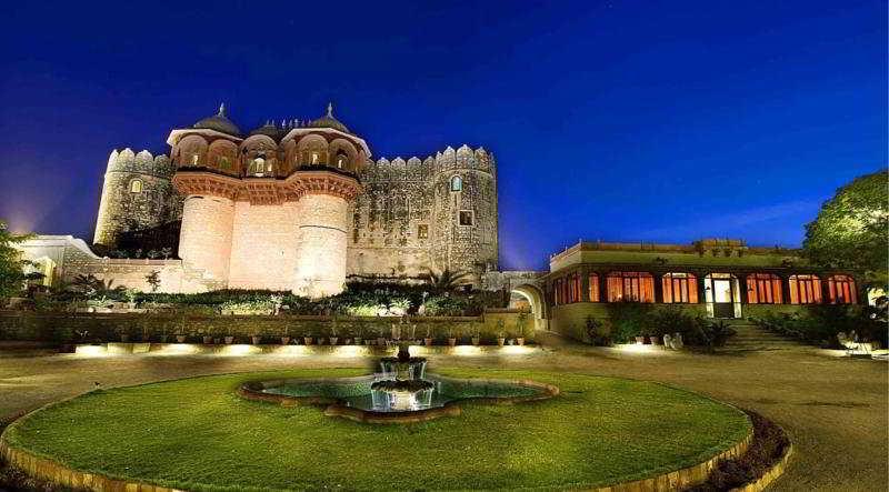 Atulya Fort Khejarla Екстериор снимка