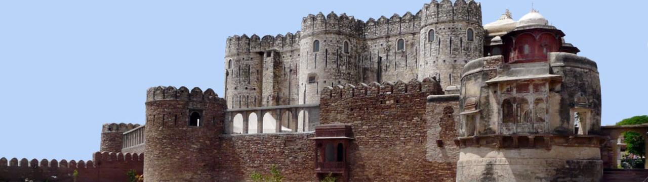 Atulya Fort Khejarla Екстериор снимка